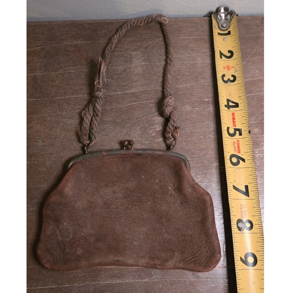 Antique 1920s Primative Brown Suede Leather Kiss Lock Coin Purse Cord Handle‎
